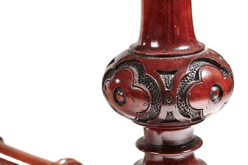 Fine Antique Victorian Burr Walnut Kidney Shaped Writing Desk - Image 9